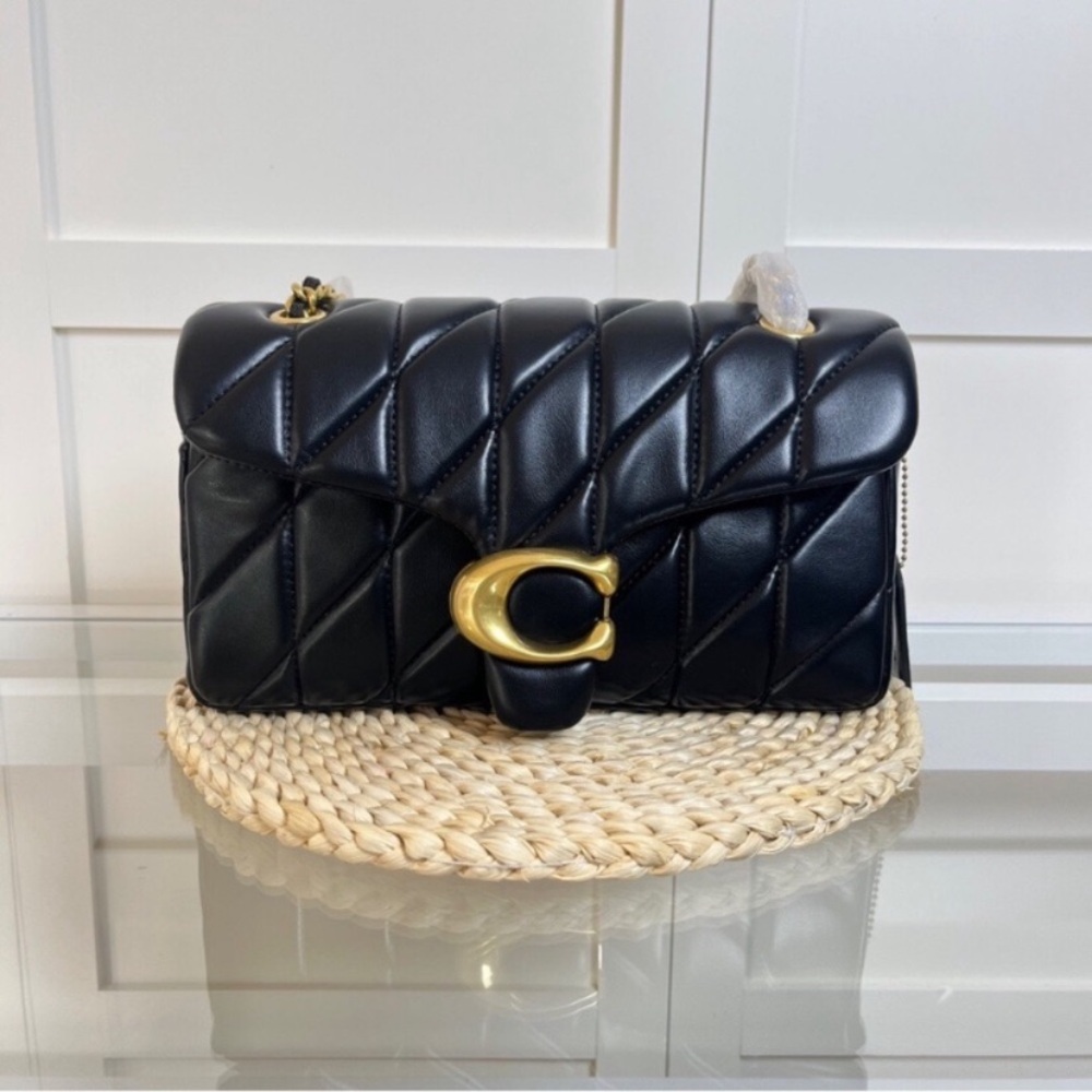 Coach Elegant Black Quilted Women's Bag